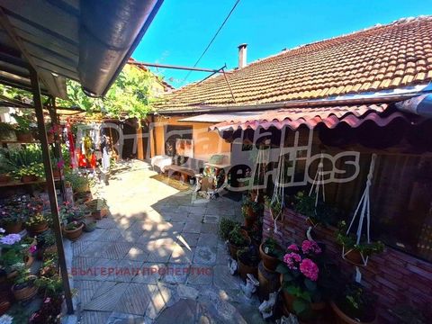 For more information, call us at: ... or 062 520 289 and quote the reference number of the property: VT 87547. Responsible broker: Ivaylo Ignatov We are pleased to present to you a floor of a house with an area of 81 sq. m. located on a quiet cobbles...