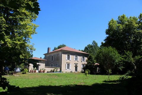 Rare sur le secteur ! Domaine de qualité, son parc, ses dépendances