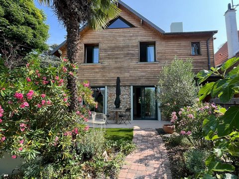 Maison 4 chambres+bureau parc de Chatou 1 km RER A