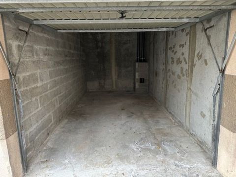 GRENOBLE (38) Stalingrad, garage à vendre
