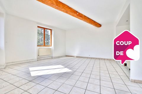 Dpt Rhône (69), à vendre proche de PONTCHARRA SUR TURDINE appartement T4 de 84,81 m² Rentabilité de 4,5%