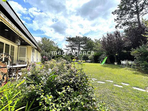 MAISON 9 PIECES 7 CHAMBRES SUR UN TERRAIN DE 900 M2