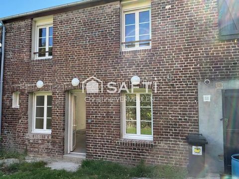 Maison de ville trois chambres Lisieux proches commerces