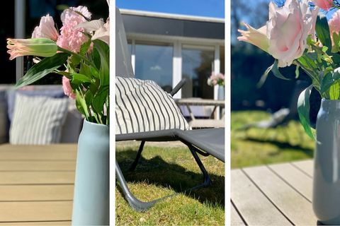 A well-furnished and family-friendly holiday bungalow, this detached home in Sint Maartenszee offers a comfortable stay for up to five guests. With three bedrooms, including single beds and a bunk bed, the layout is ideal for families with children. ...