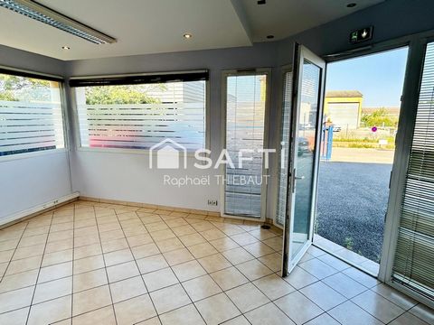 LOCAL PROFESSIONNEL / COMMERCIAL – 81 m² –
