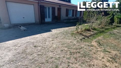 A16008 - This 106.26 m2 detached house, built in 2001, is located in a village just 30 minutes from Limoges. Habitable immediately. It includes 4 bedrooms, a bathroom with a walk-in shower, a separate toilet and a garage. Large garden of 2435 m2. Inf...