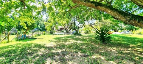Hey YOU!! Are you looking for land within a gated community? And it has to be very green and full of beautiful trees?! Even better if it is well located and very close to the track, generating easy access... Right? Well, this one is ALL YOU are looki...