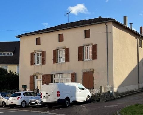 Dpt Saône et Loire (71), à vendre DOMPIERRE LES ORMES maison de bourg composée de 2 logements P9
