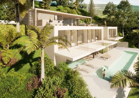 A unique project to develop a luxury villa with breathtaking panoramic views to the Atlantic Ocean, projected on a plot of more than 3,500 m2. It is a unique plot, with an unbeatable location, within the consolidated Atlanterra residential complex in...