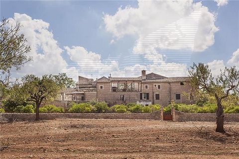 Mallorcan property with several buildings on a plot of 863,401m2 approx. The main house of approximately 2,051m2 consists of several living rooms, fireplace, large kitchen of about 40m2, bedrooms, bathrooms, porches, terraces. The entire estate consi...