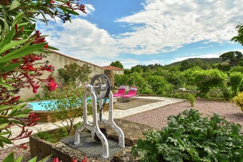 This charming Holiday Home in Félines-Minervois has a rustic touch to it and has an idyllic and lovely terrace and garden. with the availability of 4 bedrooms, it can fit in 6 persons, and is child friendly. Plenty of places are waiting around for yo...