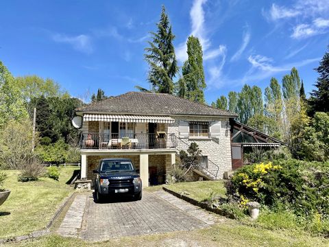EXCLUSIVE TO BEAUX VILLAGES! This four bedroom, two shower room property on the banks of the river is a rare find. The property sits in around 1.6 hectares of parkland gardens. It has an L shaped kitchen living dining room that leads out on to a larg...