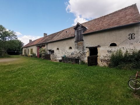 DPLG IMMO vous propose cette fermette sur une parcelle de 29762 m2 comprenant au rez de chaussé: une entrée ,un salon séjour avec son poele à bois ,une cuisine séparée équipée,une grande chambre de plain- pied,une buanderie,une salle de bain et un Wc...