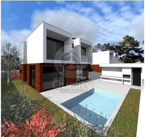 Located in the charming Quinta do Anjo, this stunning 4 bedroom villa offers a perfect combination of space, comfort and modernity. Situated on a generous lot, this property features an all-ground floor design, providing a convenient and affordable r...