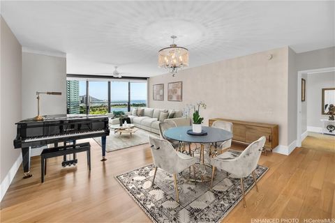 Anaha, the modern-luxury residential tower in a dynamic urban town 'Ward Village'. This large 2br residence offers panoramic views of Diamond Head and our beautiful ocean & coastline. 2br, 2bath and den comes with side-by-side 2 parking spaces. The r...