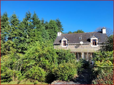 Your Noovimo real estate agent offers ... : Discover this charming stone house under slates, offering an authentic setting to customize according to your desires. Key features: Ground floor: A welcoming entrance that opens onto a bright living room w...