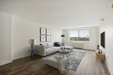 Experience urban living at its finest in this beautifully renovated one-bedroom, one-bathroom condo at Parklane on Peachtree. Enjoy breathtaking views of the Atlanta skyline from the comfort of your modern living space. This stylish unit boasts new L...