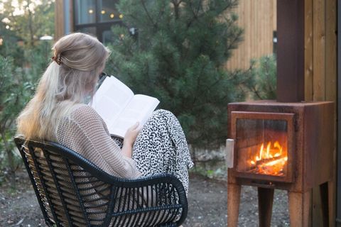 Dieses komfortable Tony House liegt im natur- und wasserreichen Ferienpark Resort Maasduinen, am Rande des gleichnamigen Nationalparks. Es liegt 12km südwestlich der Stadt Venlo und nur einen Steinwurf von der niederländisch-deutschen Grenze entfernt...