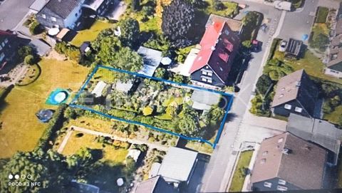 +++Please understand that due to the exclusivity of this property, we will only answer inquiries with COMPLETE personal information (complete address, phone number and e-mail)+++ Are you looking for a large plot of land in a quiet location in the pop...