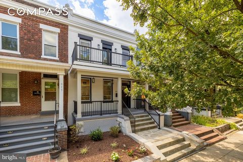 Welcome to this stunning custom brand new home, perfectly situated in the heart of the NoMa - H Street Corridor, one of DC's most vibrant neighborhoods. An entirely handcrafted build, meticulously created with no stone unturned! Step inside to discov...