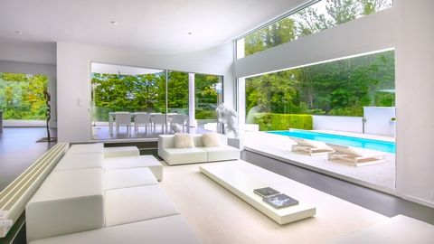 Dpt Haut-Rhin (68), à vendre proche de SIERENTZ villa P8 de 374 m² - Terrain de 1 600,00 m²