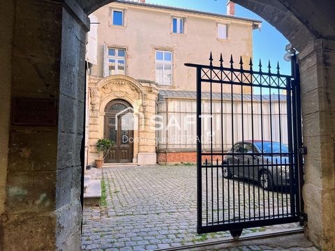 NARBONNE CV - Studio en RDC avec cuisine et salle d'eau séparées