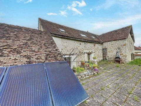 Maison spacieuse 5 pièces, avec dépendance et terrain