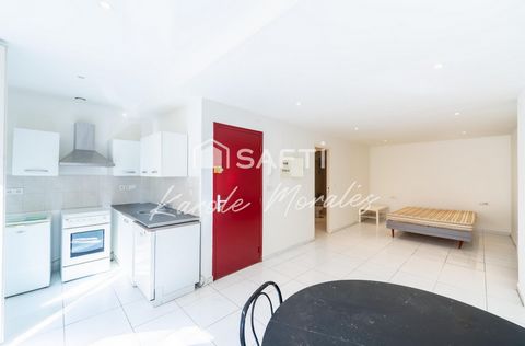 PERPIGNAN CENTRE, SECTEUR ARAGO, GRAND STUIDIO A VENDRE