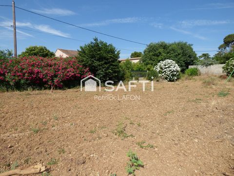 Terrain constructible viabilisé.
