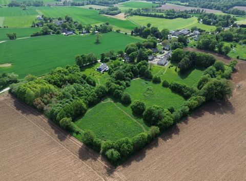 Propriété avec 2,2 hectares