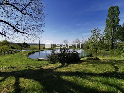 corps de ferme rénovée T6+ étang+11880m² de parcelle