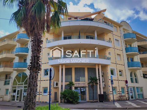 A RENOVER à votre goût -Tout à pied pour ce grand T2 de 47m2 avec balcon dans une résidence sécurisée et recherchée - centre-ville de CAVALAIRE s/mer !
