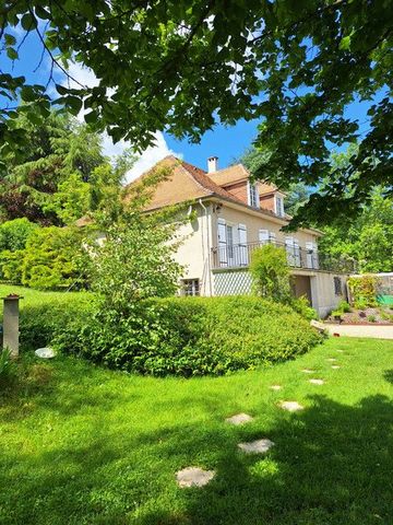 Maison familiale avec vue panoramique sur Perigueux