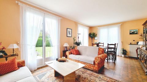 Maison familiale 7 pièces - 160m² environ - 5 chambres - Quartier Pavillonnaire - Chambres au RDC.