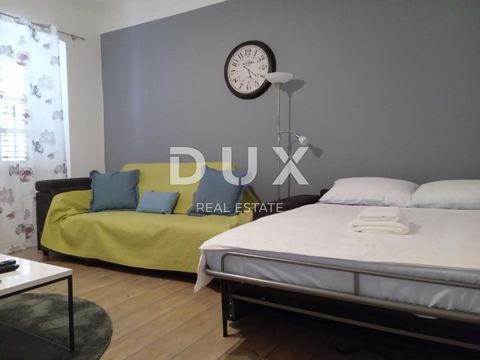 Location: Primorsko-goranska županija, Rijeka, Belveder. RIJEKA, BELVEDER - furnished three-bedroom apartment Belveder is one of the 'most practical' neighborhoods in the city of Rijeka. It is small in size and is located almost in the city center, a...