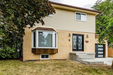 Absolutely Amazing Location And Quiet Neighborhood Of Georgetown. Recent Upgraded 2 Story With 3+1Sun Filled Bedrooms And Three Full Washrooms At Each Level. Beautifully Maintained In Desirable Living Area On A Huge Corner Lot. New Ss Appliances, Wit...