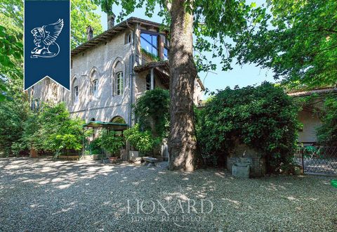 This prestigious palace for sale is located in the province of Parma, in a charming village dating back to the middle ages. It is divided into three independent units, which share a lovely park at the back of the building. The main villa has an inter...