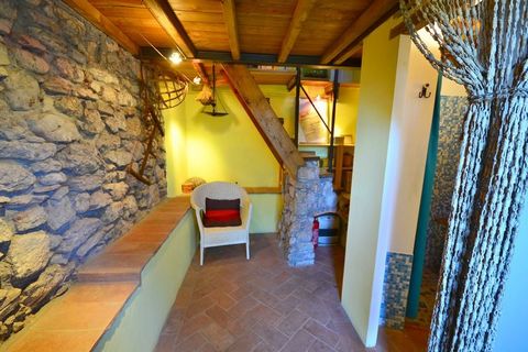 This holiday home has 1-bedroom and can accommodate up to 2 people. Situated in an ancient village, it has a barbecue and panoramic views to the hills. River Lima is at a distance of 3 km and provides many options like rafting, rock-climbing etc. Luc...