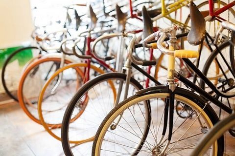 Dpt Nord (59), à vendre LILLE Magasin vente et réparation de Vélos