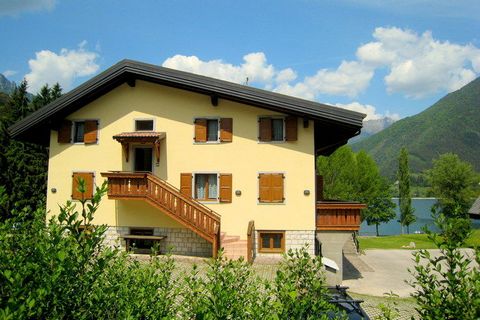 This modern holiday home is situated in Molina di Ledro. Ideal for a group of friends or a family, there is 1 bedroom and can accommodate 6 guests. A shared furnished garden is in place to take a brewing cup of coffee and relax after a long day. Lake...