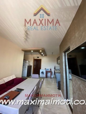 ref.19895, MAXIMA IMOTI offers you a FULLY FURNISHED, VERY BRIGHT and COZY apartment located in a residential building with Act 16. The property is facing east and is on the middle floor. It consists of a living room with a kitchenette, two bedrooms,...