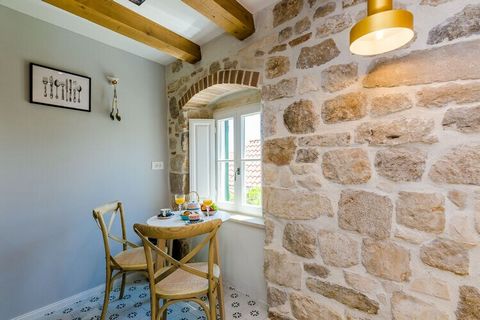 Villa Monte Santo offers six accommodation units in the historical centre Old Town, Dubrovnik. Surrounded by City Walls, cobblestone streets and the Stradun promenade making it an ideal place for discovering Dubrovnik. Please note***A city tax of 2.6...