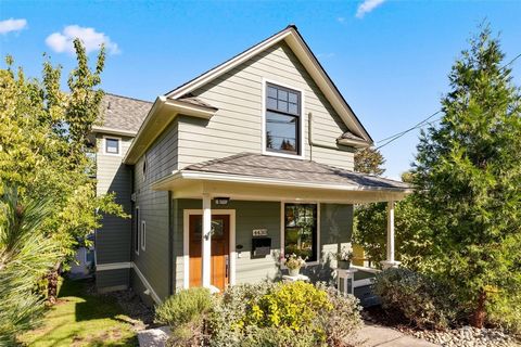 Beautifully updated Victorian farmhouse blends old-world charm with modern comfort. This 3-bed, 2-bath gem originally built in 1906 was meticulously renovated in a 2019 studs-out remodel/addition. Main floor features open living/dining area, stylish ...