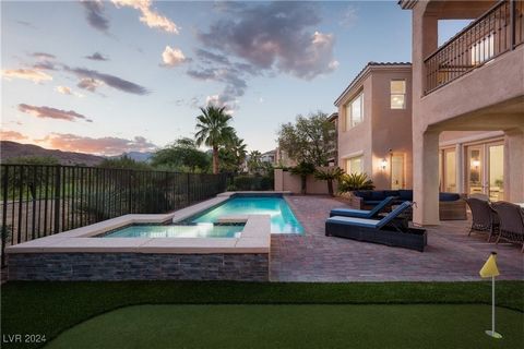 Breathtaking views in Red Rock Country Club! This delightful home in Red Rock CC sits on an incredible golf course lot with stunning views of both the golf course and surrounding mountains. The ultra-private courtyard entrance leads to an impressive ...