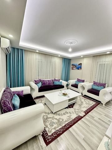 High ROI - Great Price! 5 BR Duplex Apartment in the Heart of Antalya, Muratpaşa Indoor Features: Spacious duplex apartment, 200 m² 5 bedrooms, 1 living room 2 bathrooms 1 balcony 1 terrace Fully branded and new furnishings Fully equipped kitchen wit...