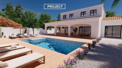 This beautiful traditional style villa project is presented with a more modern Ibiza interior style finish is located in a beautiful new residential area with many pine trees, very quiet and only a few minutes walk from the sandy beach of Moraira wit...