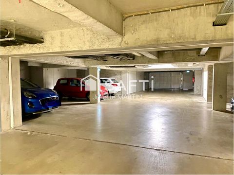 Place Jean Macé -Parking sécurisée