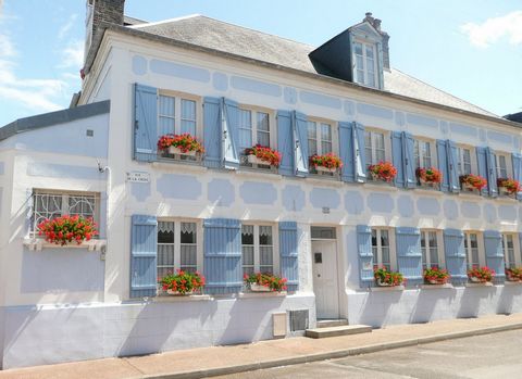 LE CROTOY  Très élégante propriété de caractère en plein cur de ville