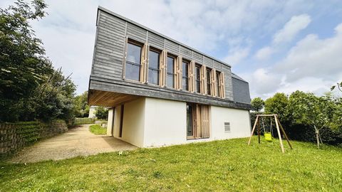 MORGAT Vue mer panoramique Maison darchitecte dexception à quelques pas de la plage
