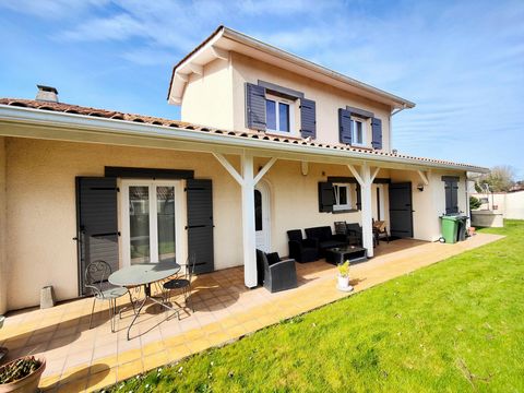 Villa T5 au calme, clim, garage 34m², Tram C